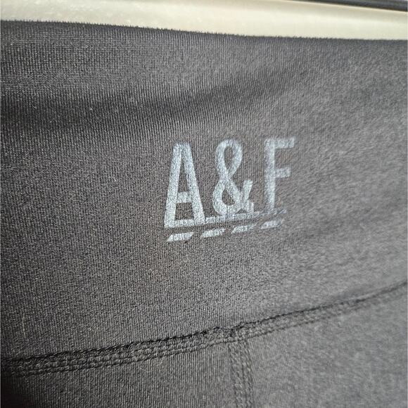 Abercrombie and fitch black athletic shorts - Picture 3 of 6